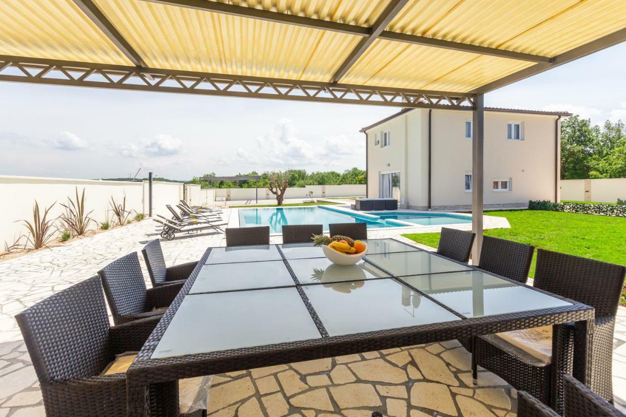 Romansa Villa Umag